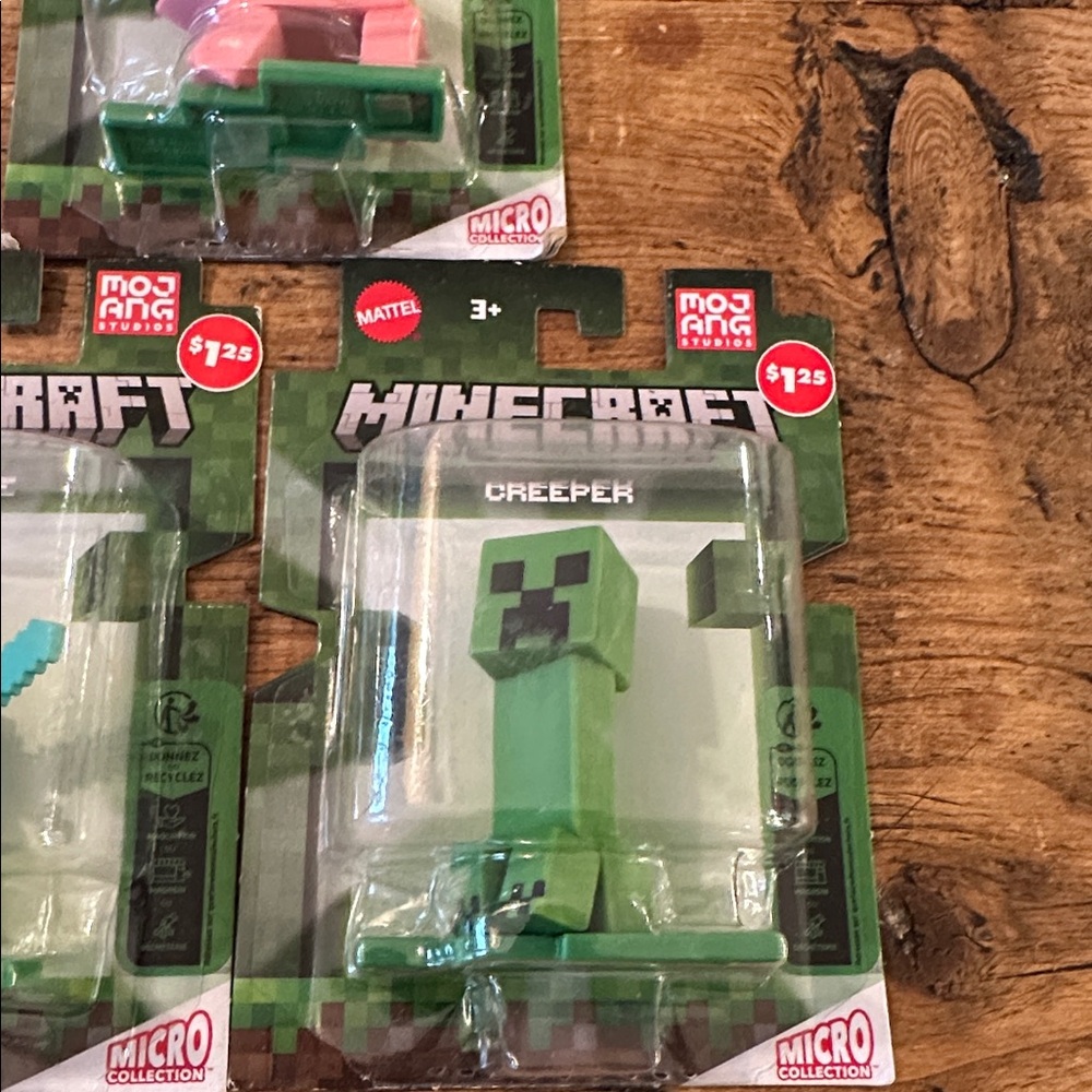 3 Minecraft - Micro Collection Mini Figure set - Picture 2 of 5